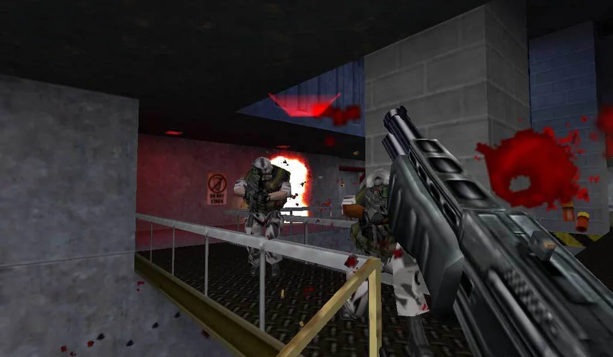Half-Life: Uplink artwork